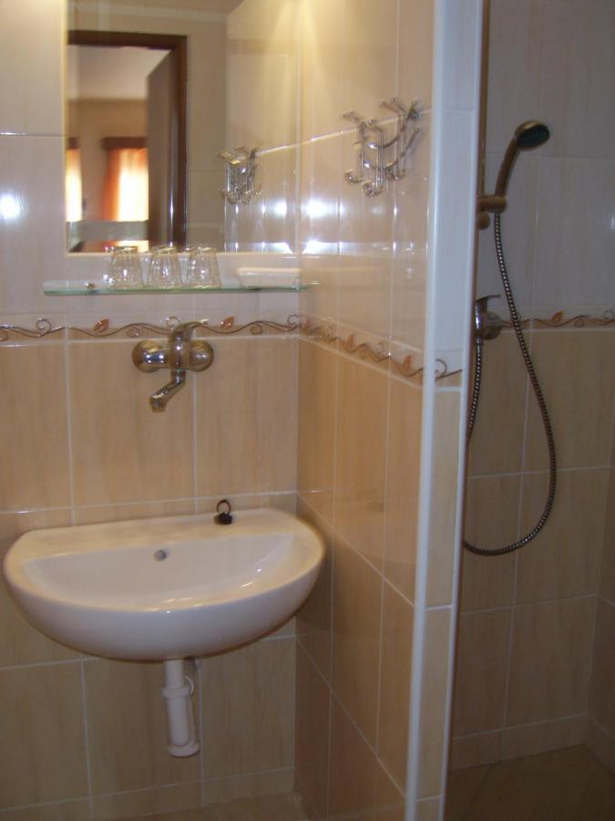 Penzion Zlata Rybka Podhájska Extérieur photo